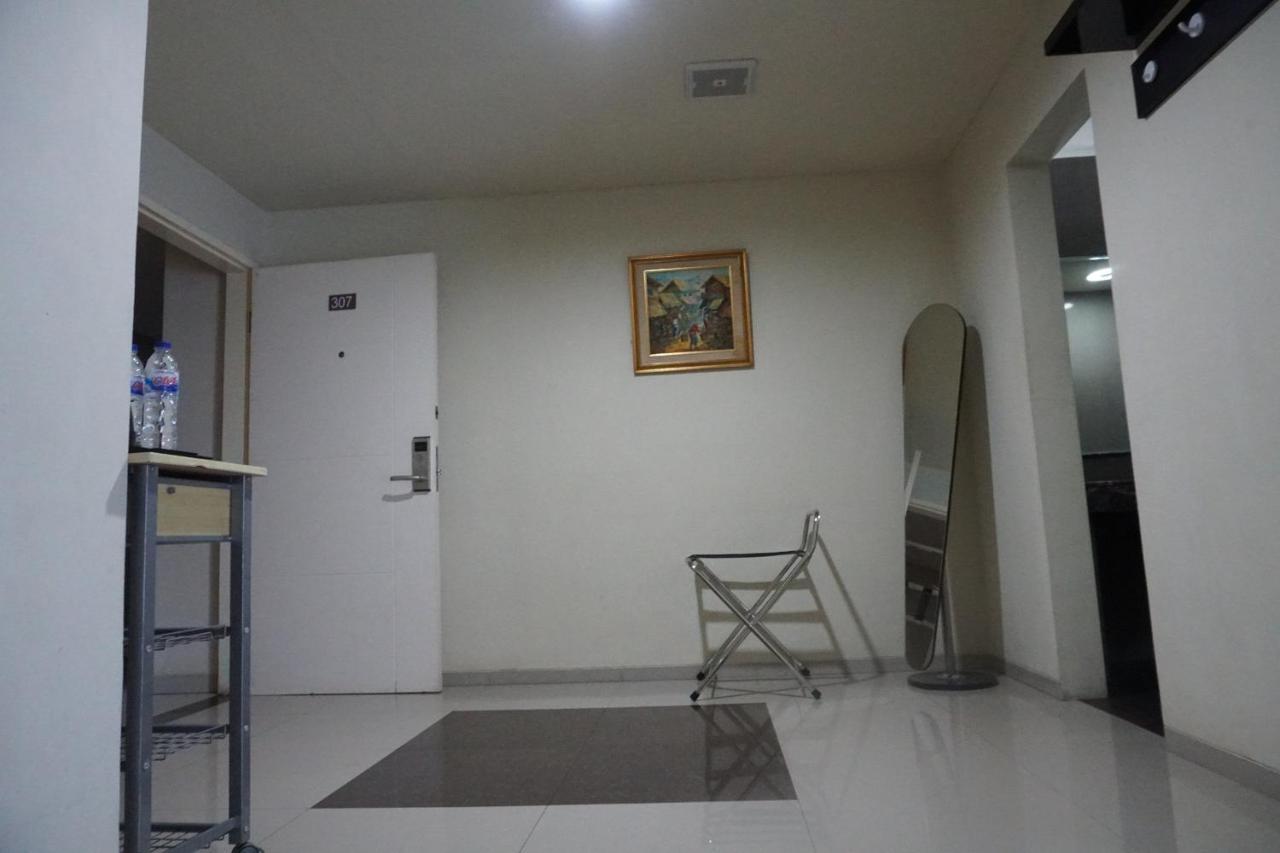Jhoanie Hotel Tomohon エクステリア 写真